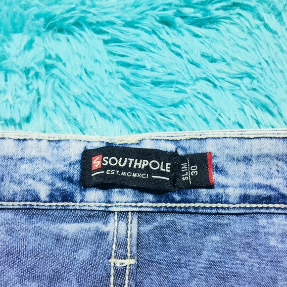 Southpole Jean Shorts - Picture 3 of 3